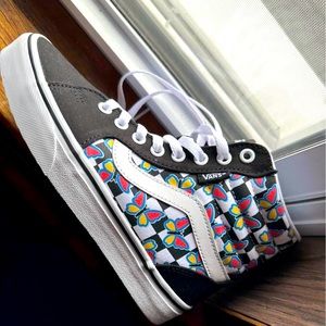 Vans Women's Butterfly Checkered Filmore Hi Shoes Size 6